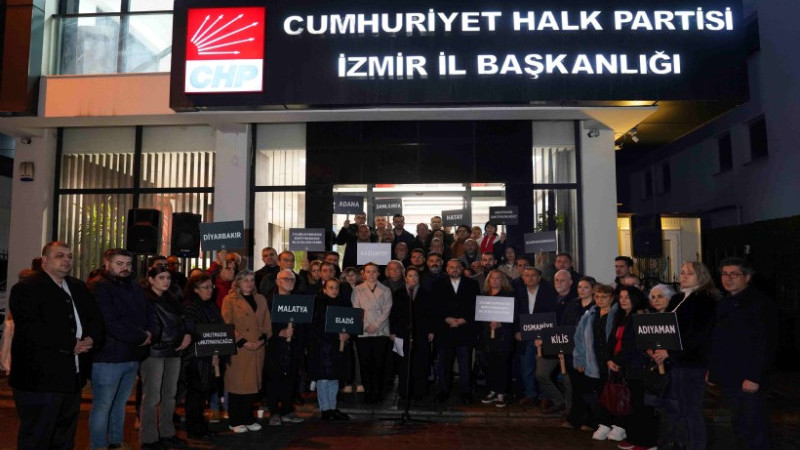 CHP İzmir’den 6 Şubat depremleri için 04.17’de anma