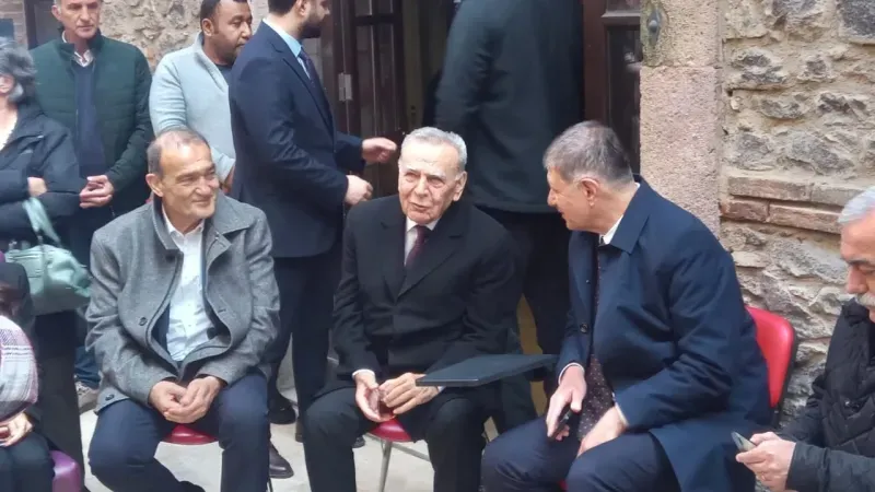 Eski Başkan Kocaoğlu Meslek Fabrikası Nöbetine Katıldı