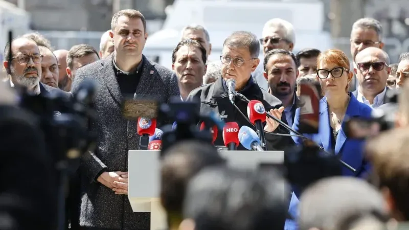 İzmir Büyükşehir Belediye Başkanı Tugay’dan “Meslek Fabrikası” Önünde Açıklama