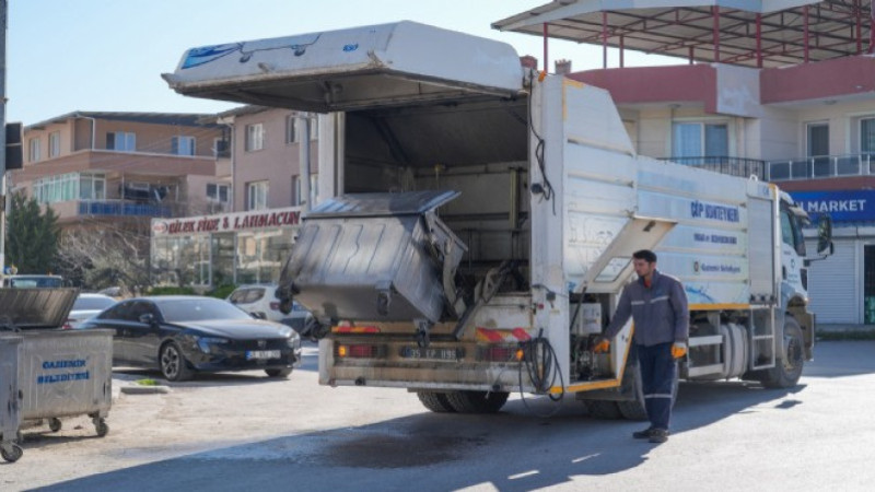 Gaziemir’de mahalle mahalle temizlik seferberliği