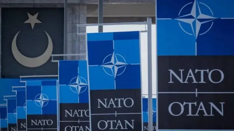 NATO Zirvesi öncesi İzmir'de 61 kişi gözaltına alındı