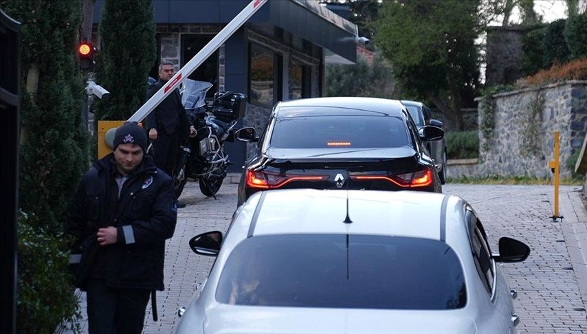 İBB soruşturması: Hard diskleri söktüğü iddia edilen personel tutuklandı