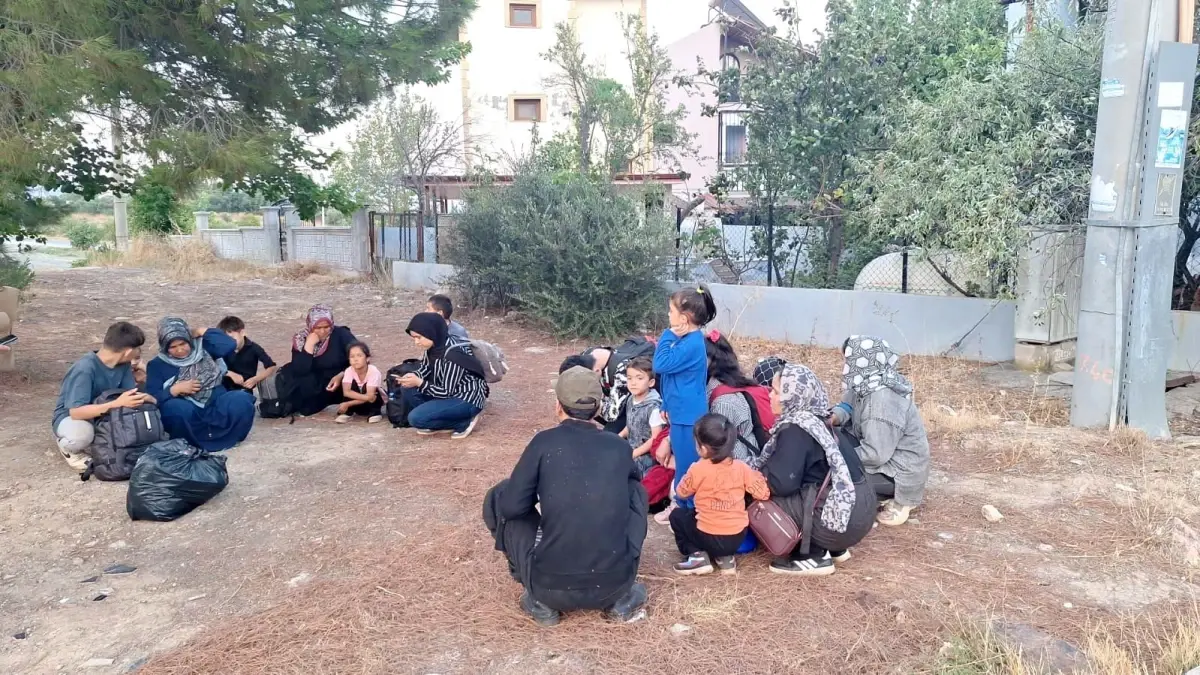 İzmir'de Düzensiz Göçmen Operasyonu