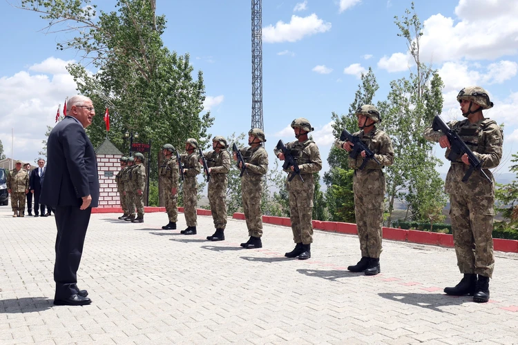 Türkiye-İran sınırında güvenlik önlemleri artırıldı