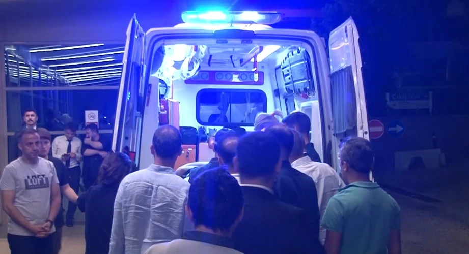 AK Parti Genel Başkan Yardımcısı Yalçın, Deniz kazası sonrası ambulans uçakla İstanbul’a getirildi