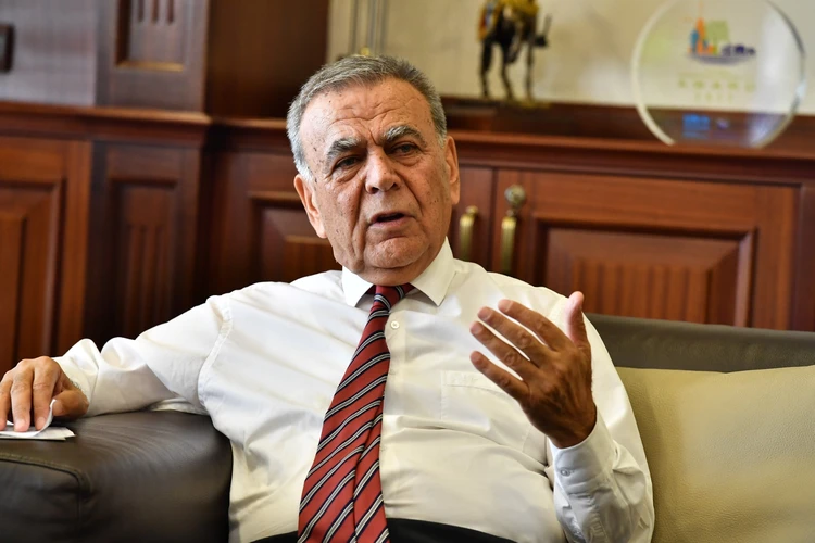 Aziz Kocaoğlu: “Tunç Soyer’de bir şey yok”