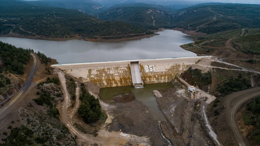Çeşme’de su krizi sona eriyor: Karareis Barajı’ndan ilk su bugün veriliyor