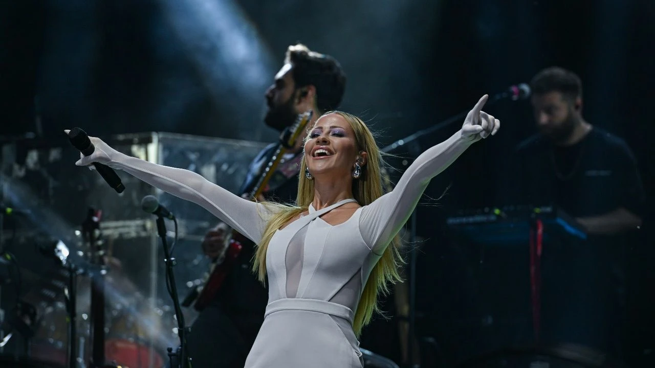 Çim Konserlerine Derya Uluğ damgası