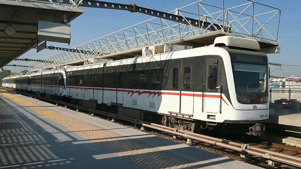 İzmir Metro'da intihar girişimi