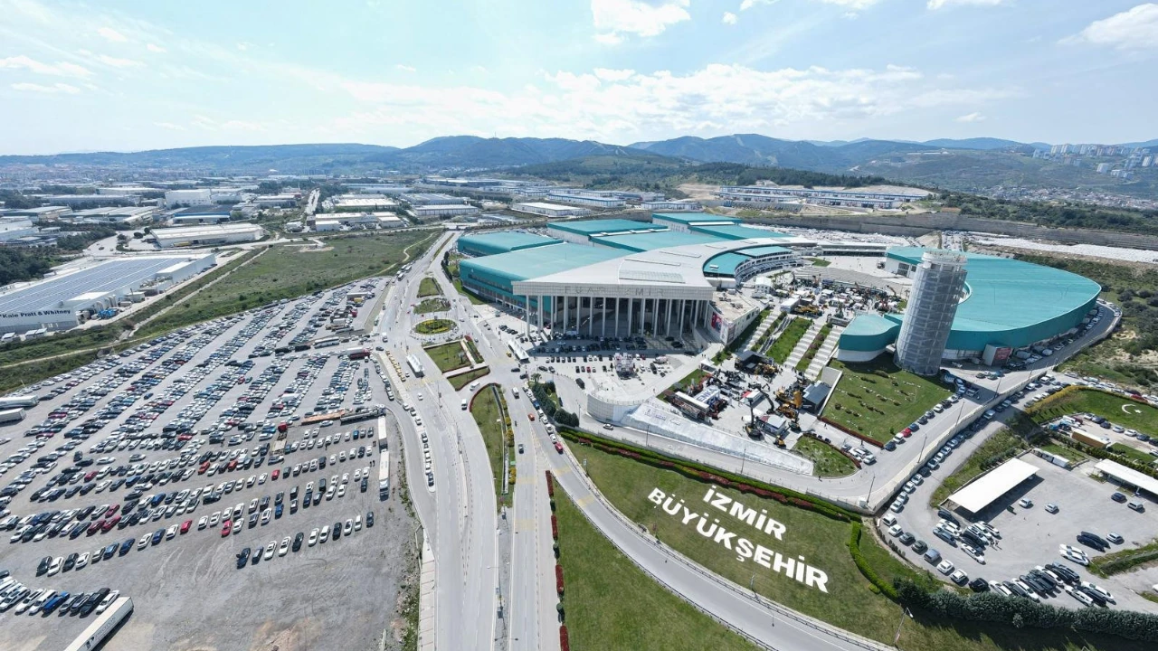 İzmir’de EXPO Sport 2025’te ulaşım aksamayacak: ESHOT ve Metro’dan özel seferler