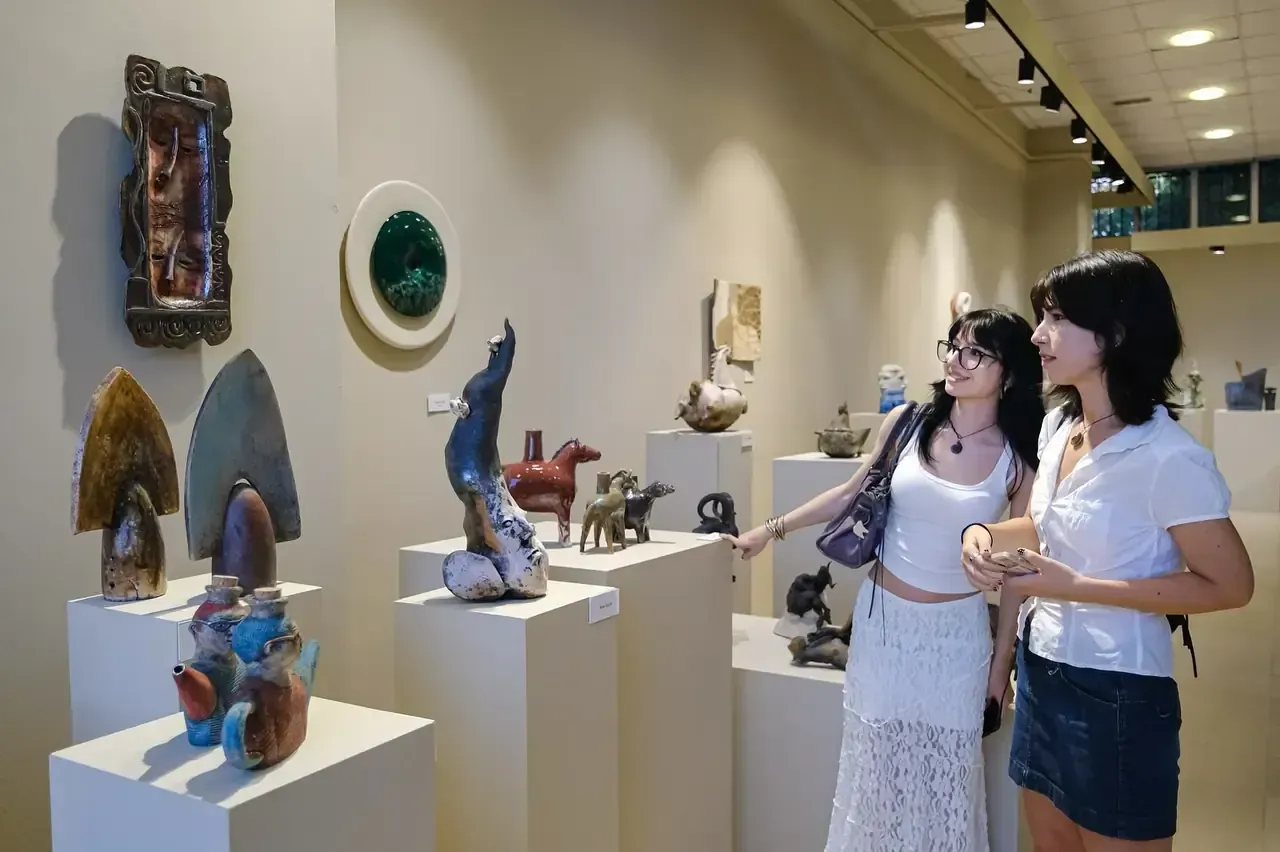 İzmir'de hangi sergileri ziyaret edebilirsiniz?