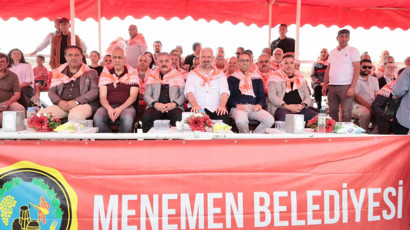Menemen’de 11. Geleneksel Rahvan At Yarışları Coşkusu