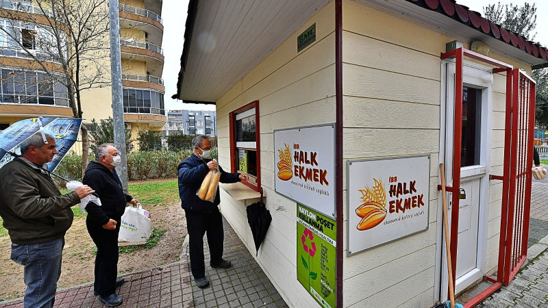 İzmir Halk Ekmek’e Zam: 210 Gram Ekmek 10 TL Oldu