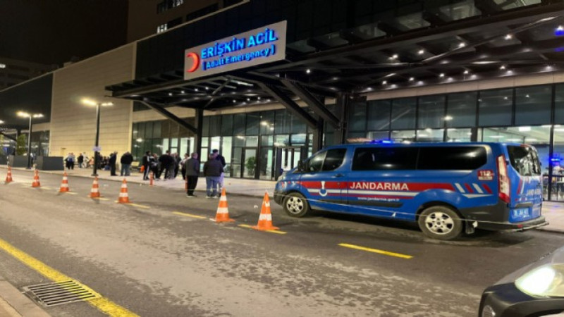 İzmir Bayraklı’da Silahlı Çatışma: 3 Yaralı