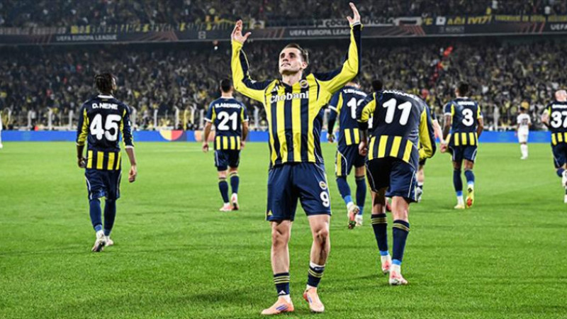 Kadıköy'de zafer! Fenerbahçe, Stuttgart'ı 1-0 yendi