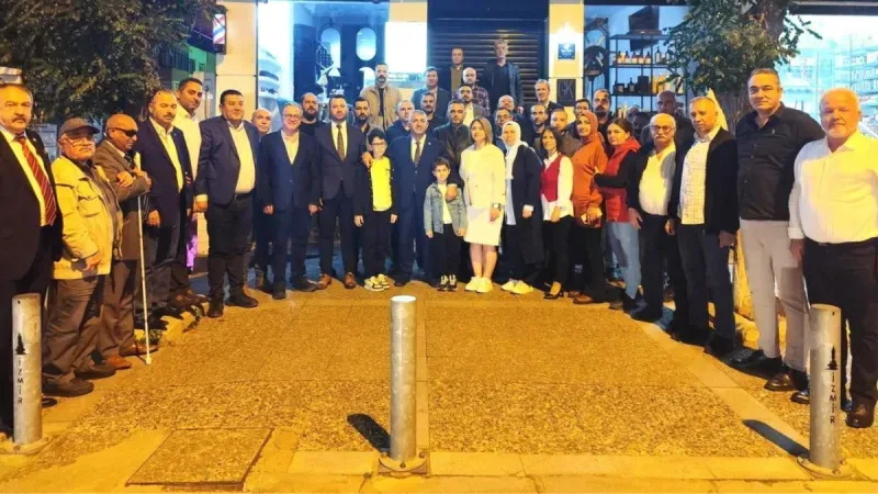 MHP İzmir Teşkilatı 4 Günde 400 Ziyaret Gerçekleştirdi