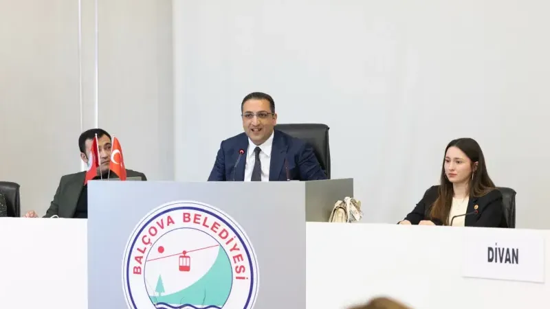 CHP ve AK Partili üyeler, 2 milyar liralık dev bütçeye birlikte ‘evet’ dedi.
