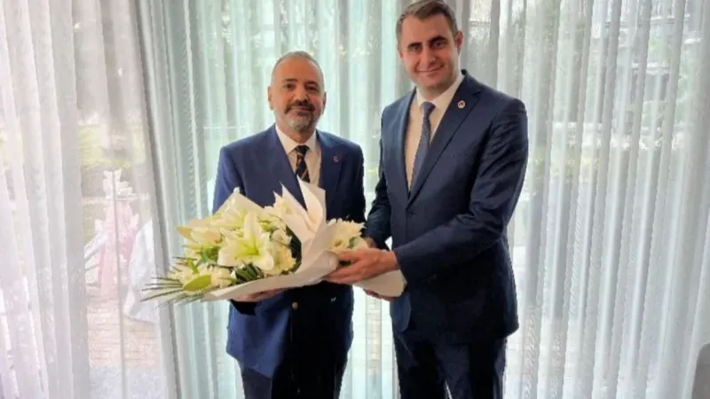 Ev hapsinde devir-teslim töreni