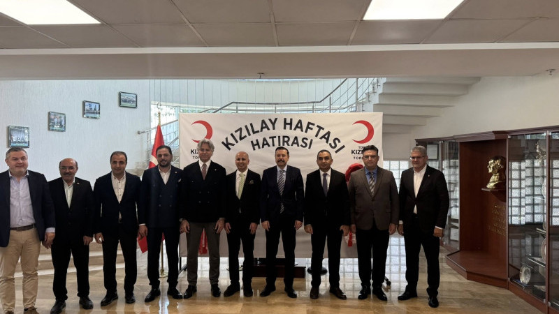 AK Parti İzmir Milletvekili Mahmut Atilla Kaya, Torbalı’da Kızılay Haftası Etkinliklerine Katıldı