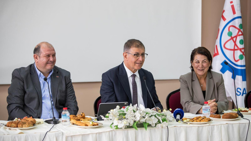 Fuar İzmir’in yanına iki otel bir kongre merkezi geliyor