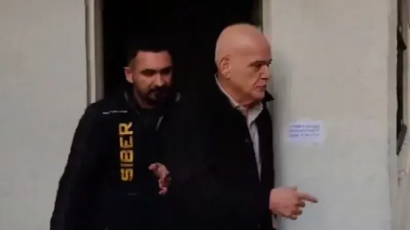 Eski hakem Ahmet Çakar gözaltında