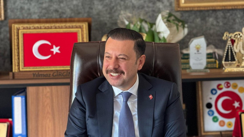 AK Parti İzmir Milletvekili Atilla Kaya: İzmir'e 130 milyar kaynak var biten iş yok!