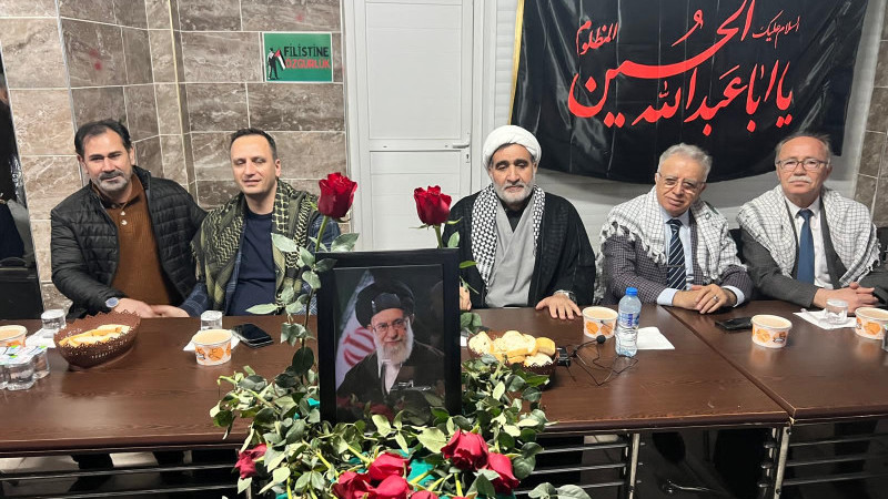 Bornova Yeşilova Ehl-i Beyt Camii’nde Hamaney anıldı