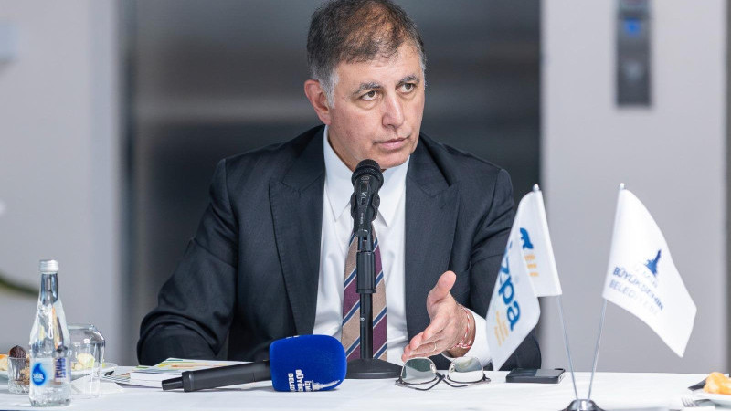 İzmir, Yapay Zekâda Güç Birliği İçin Harekete Geçti