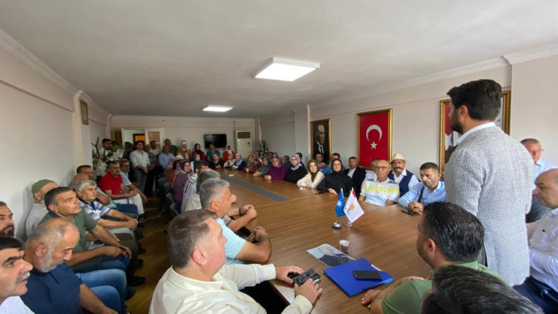 AK Parti İzmir'de 13 ilçede, 95 İlçe Başkan Aday Adayı çıktı 