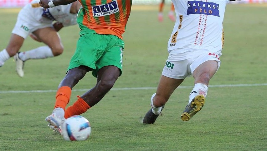 Alanyaspor-Antalyaspor maçı ne zaman, saat kaçta ve hangi kanalda? Süper Lig'de Antalya derbisi