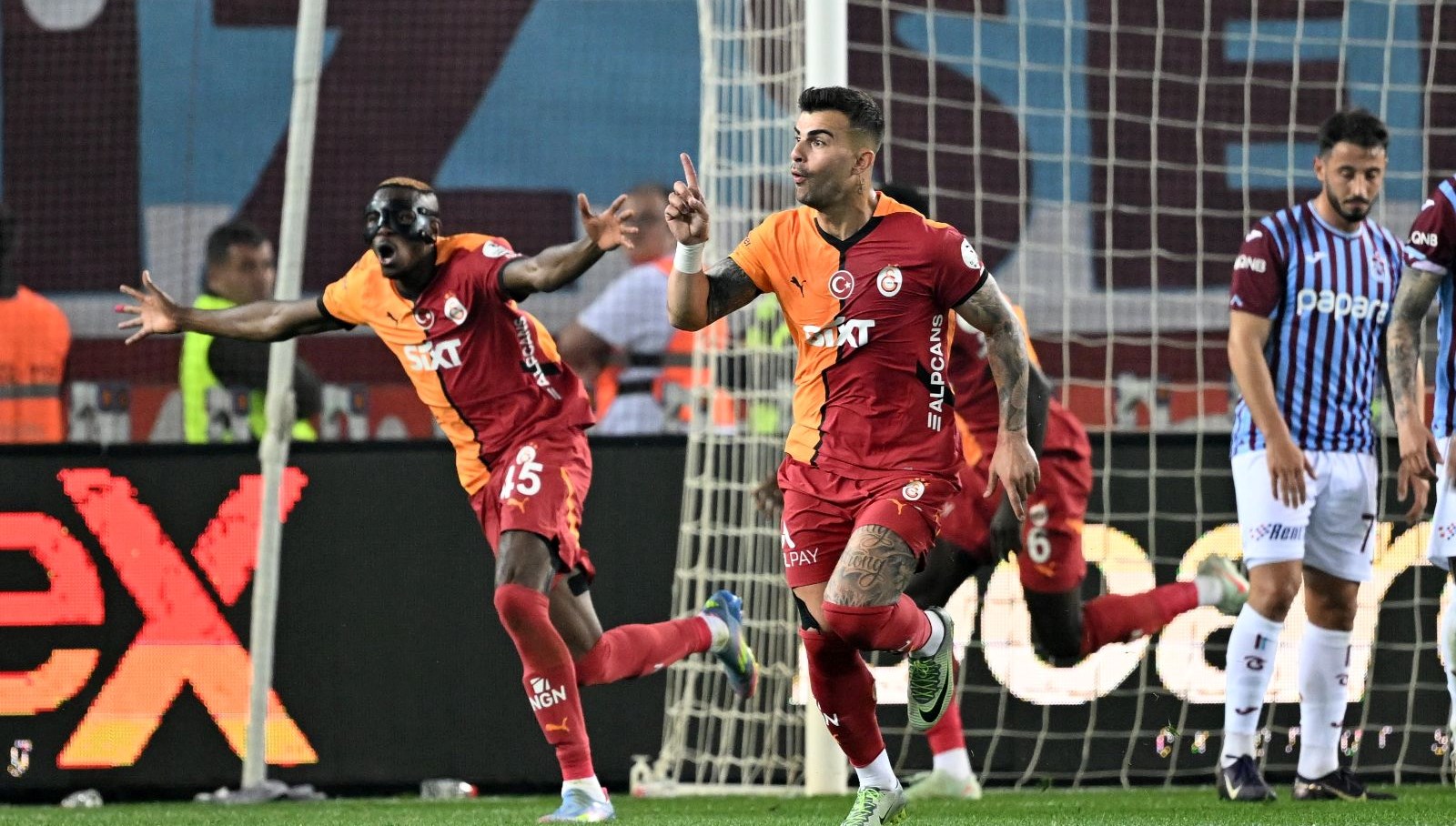 Galatasaray'da hedef 5 sezonluk hasrete son vermek