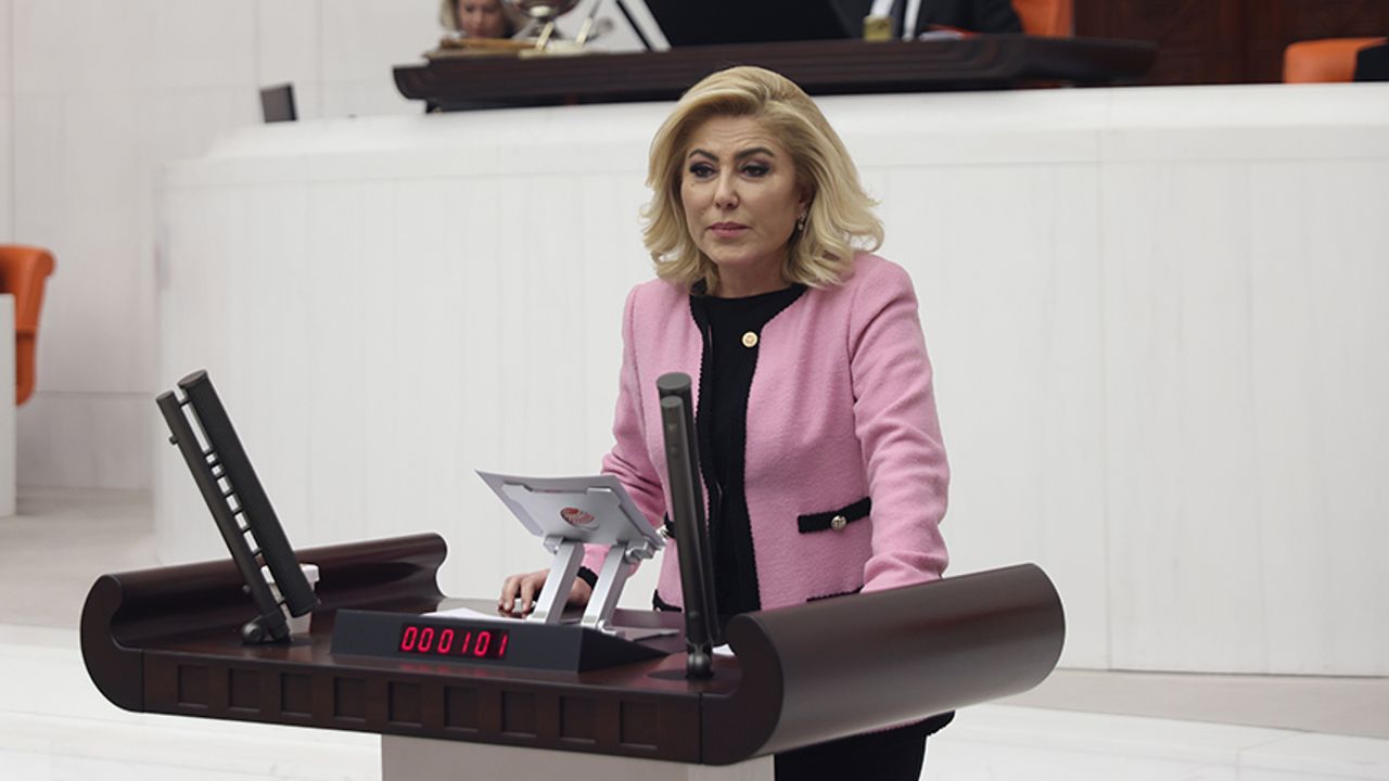 İzmir'de suya yüzde 30 dev zam! AK Partili Bursalı'dan sert tepki: İzmirlinin cebine göz diktiniz!