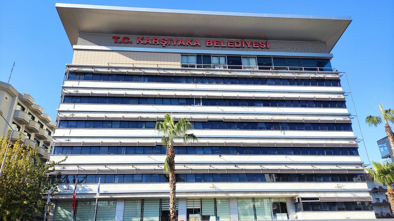 Karşıyaka Belediyesi, Kültür Sanat Günleri’ni erteleme kararı aldı